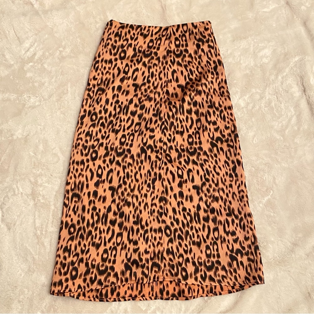 Leopard Print Midi Skirt